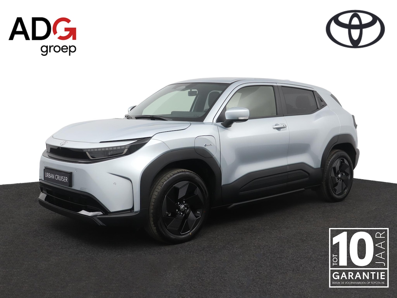 Toyota Urban Cruiser - Dynamic 61 kWh | Nieuw uit voorraad leverbaar! | - AutoWereld.nl
