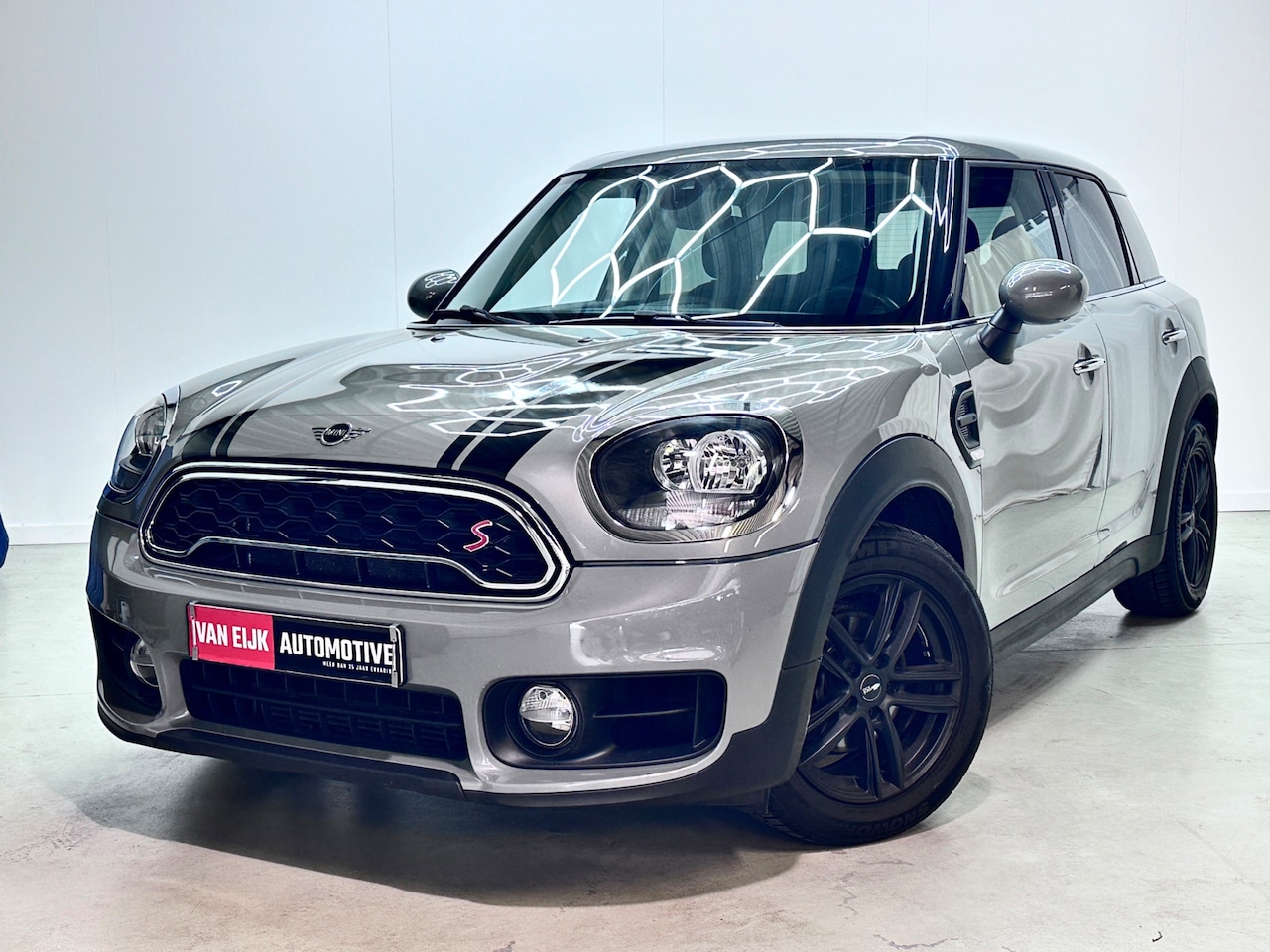 MINI Countryman - Cooper 1.5i Turbo / Automaat / 1ste eigenaar / Stoelverw. - AutoWereld.nl