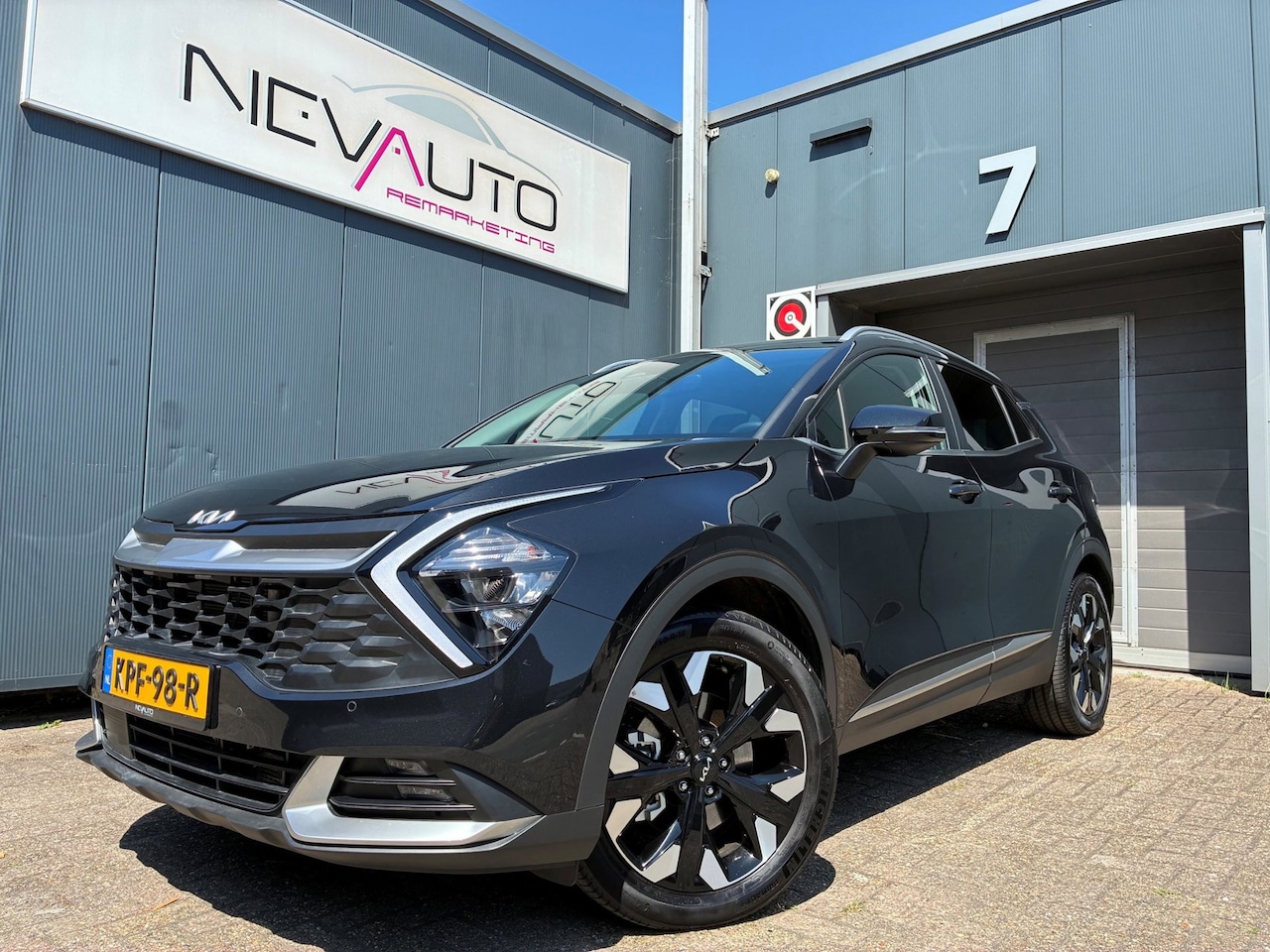 Kia Sportage - 1.6 T-GDi Plug-in Hybrid AWD DynamicLine 1.6 T-GDi Plug-in Hybrid AWD DynamicLine - AutoWereld.nl