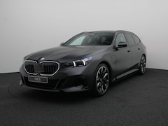 BMW 5-serie Touring - M Sport Edition | M Sportpakket Pro | Innovation Pack | Travel Pack | Comfort Pack | Panor