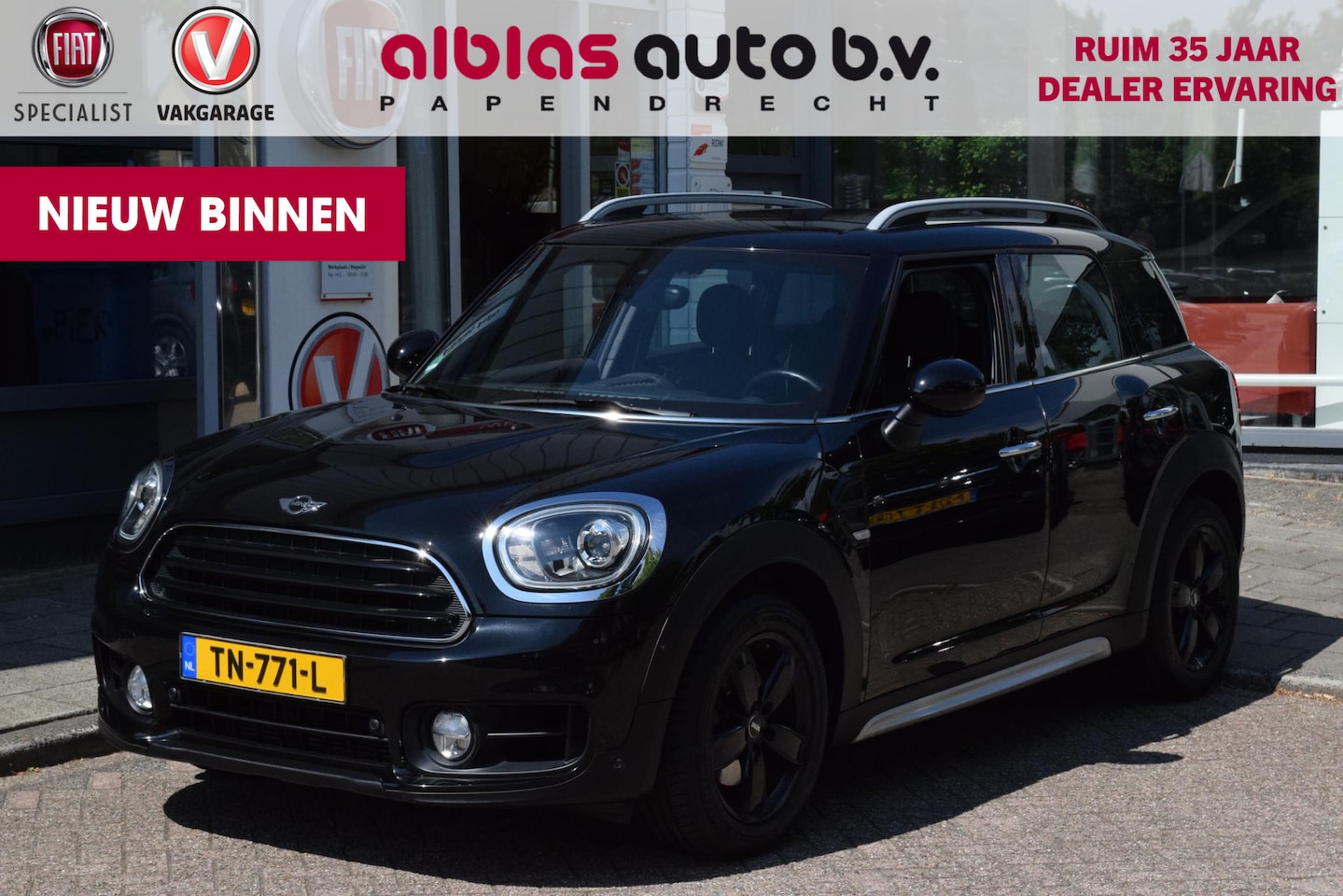MINI Countryman - 1.5 Cooper Chili|2xPDC|Sportstoelen|LED| - AutoWereld.nl