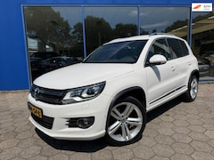 Volkswagen Tiguan - 2.0 TSI Sport&Style 4Motion DSG R-line