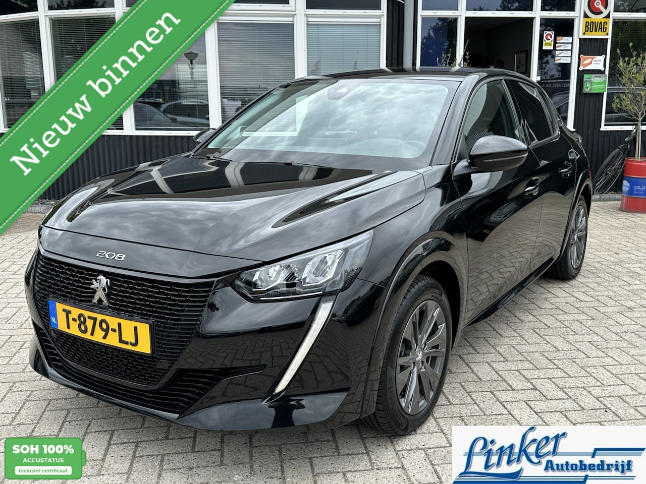Peugeot e-208 - EV Allure Pack 50 kWh - SoH 100% CARPLAY LM VELGEN - AutoWereld.nl