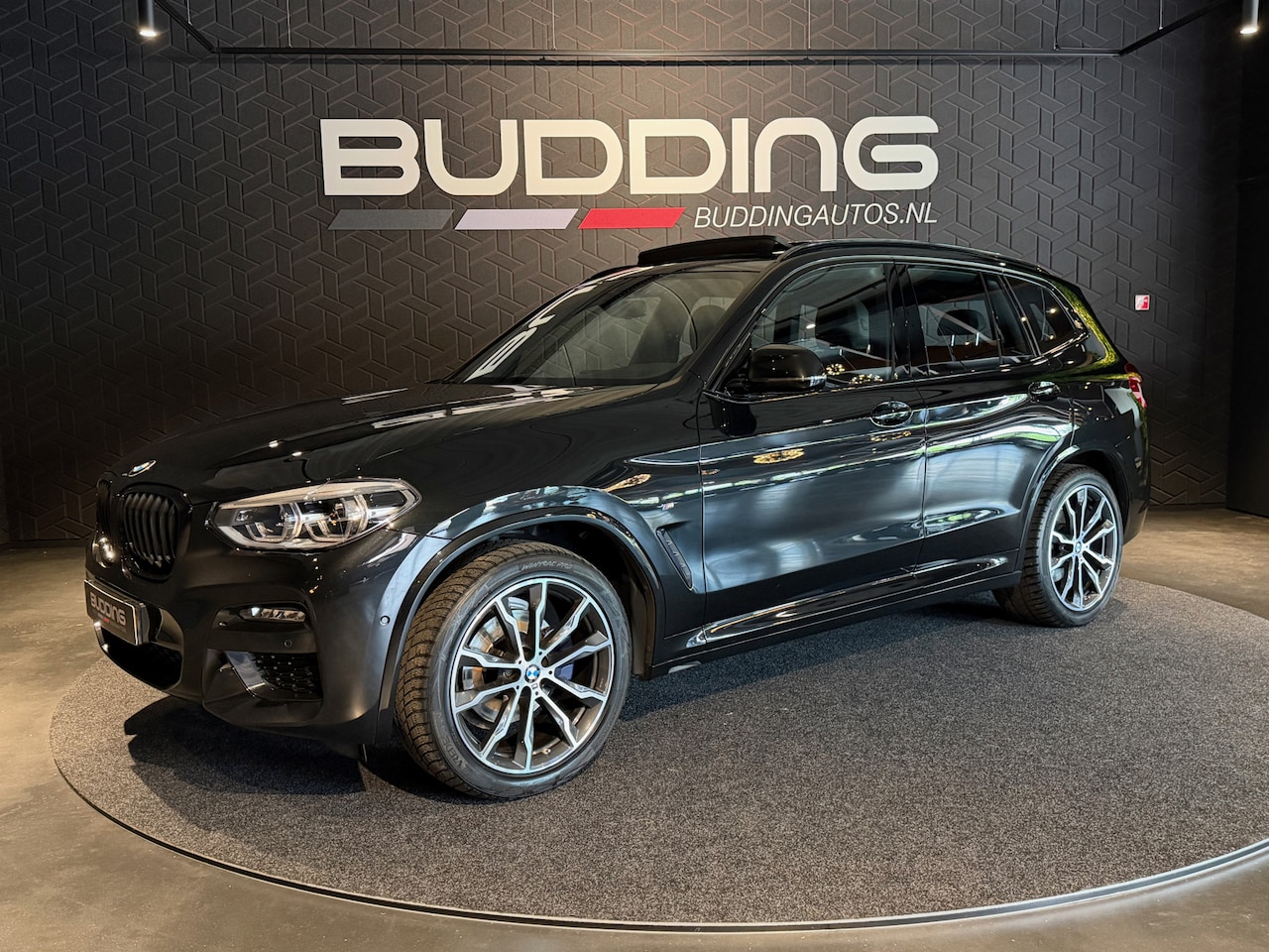 BMW X3 - xDrive20i High Exe | M-sport | Pano | Head-up | CarPlay - AutoWereld.nl