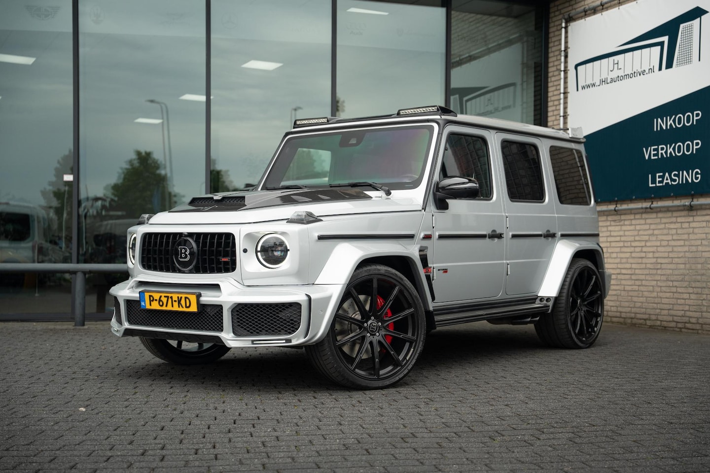 Mercedes-Benz G-klasse - ORIGINAL*G700 BRABUS WIDESTAR*STERRENHEMEL*24 INCH - AutoWereld.nl