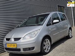 Mitsubishi Colt - 1.3 Invite 5drs 06-2005 Grijs Metallic 141dkm NAP