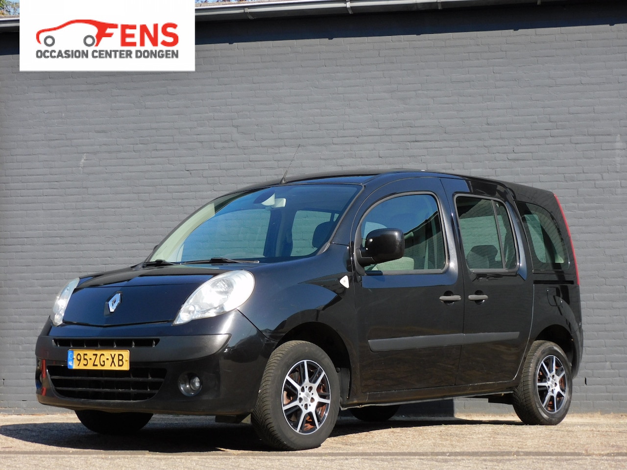 Renault Kangoo Family - 1.6-16V Privilège AIRCO! CRUISE! LM VELGEN! - AutoWereld.nl