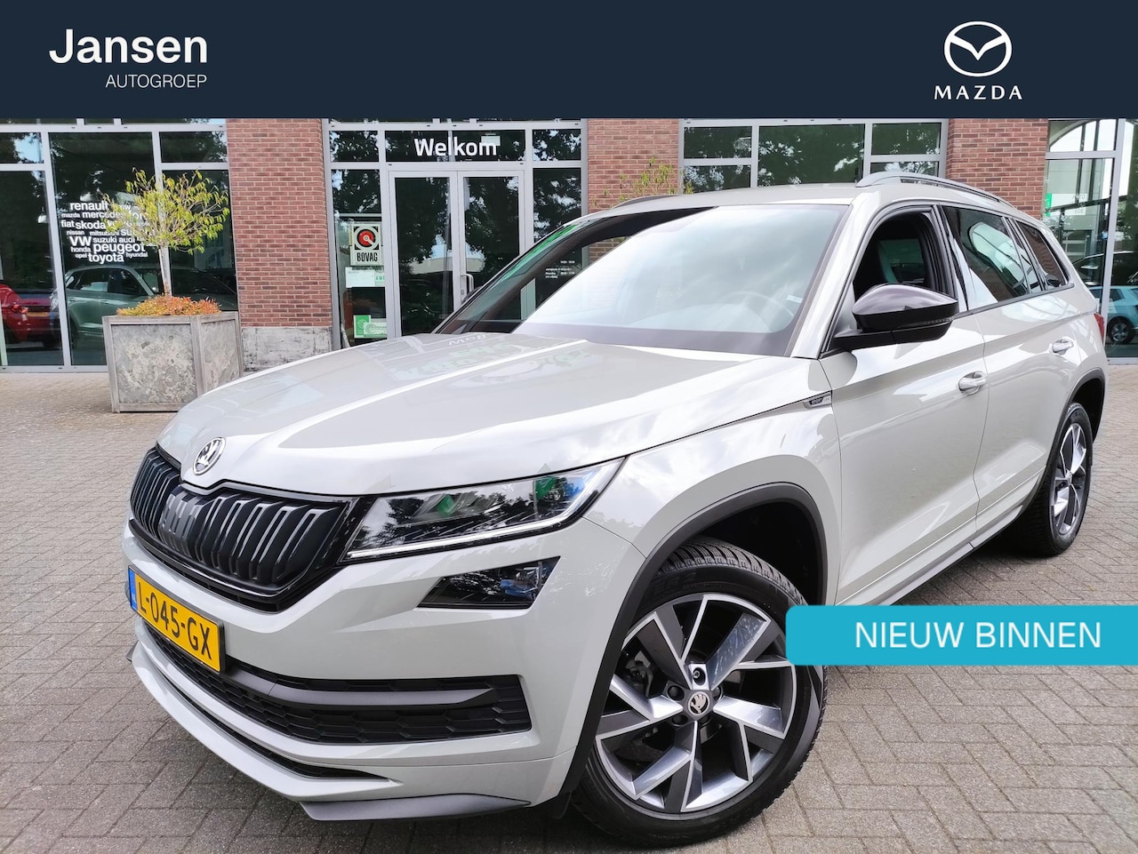 Skoda Kodiaq - 1.5 TSI Sportline Business Stoel+Stuurwielverwarming - Achteruitrijcamera - Virtual cockpi - AutoWereld.nl