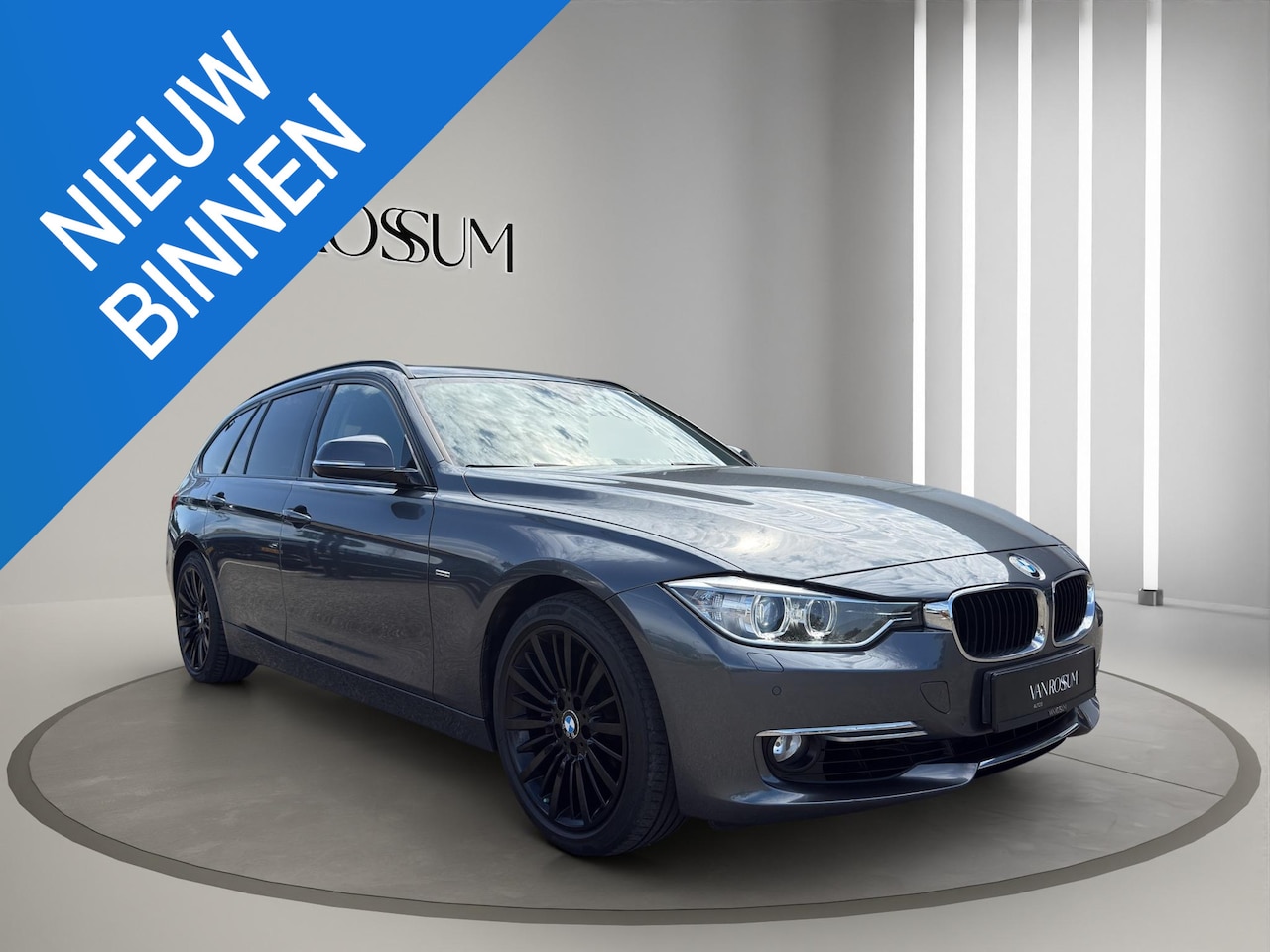 BMW 3-serie Touring - 335i High Executive Automaat | Stoelverw | Airco/Clima | 18"Velg | Cruise | 306 Pk | - AutoWereld.nl