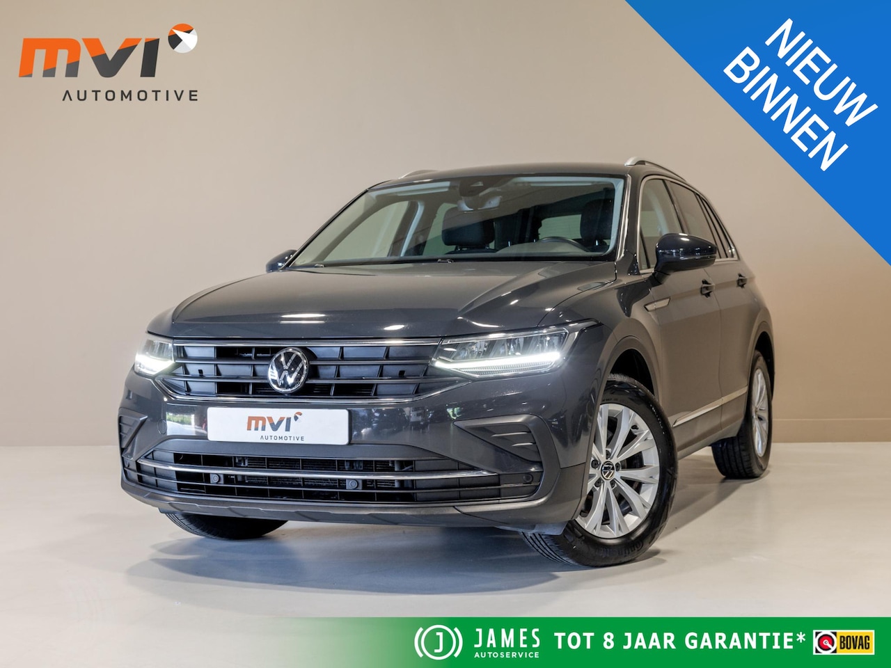 Volkswagen Tiguan - 1.5 TSI Life Business / 150pk / Achteruitrij camera / Stoel en stuur verwarming / - AutoWereld.nl