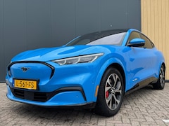 Ford Mustang Mach-E - 98kWh AWD First Edition | NL Auto | Trekhaak | Pano | ACC | Stoel/Stuurverwarming | B&O |