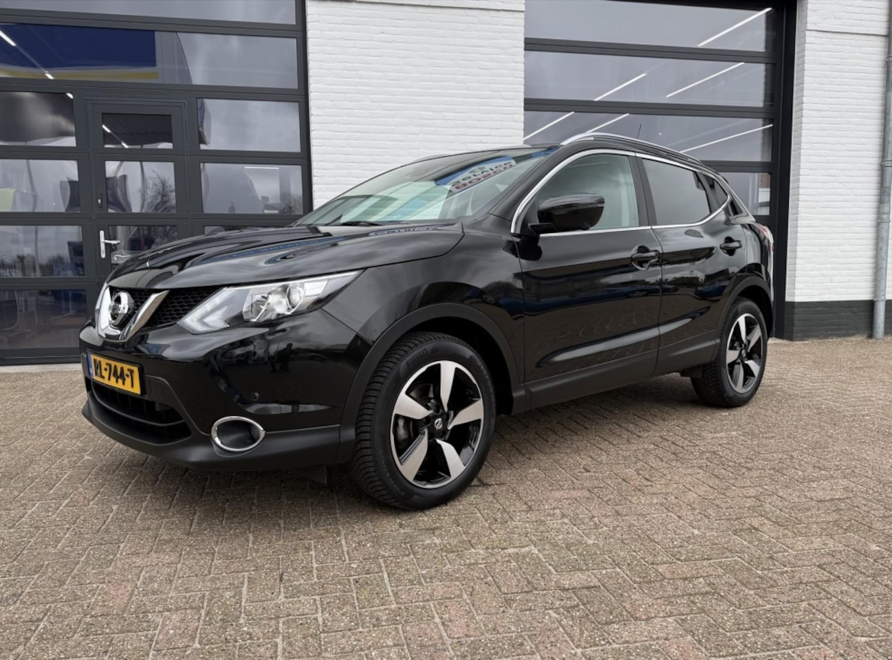 Nissan Qashqai - 1.2 115pk DIG-T N-Connecta - AutoWereld.nl