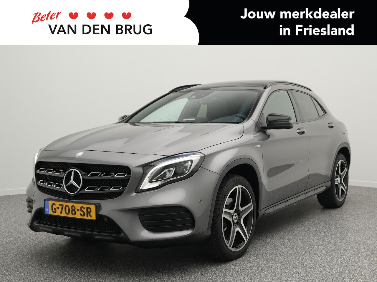 Mercedes-Benz GLA-Klasse - 250 4Matic Premium Plus 211 PK Automaat | LED | Panoramadak | Trekhaak | Achteruitrij Came - AutoWereld.nl