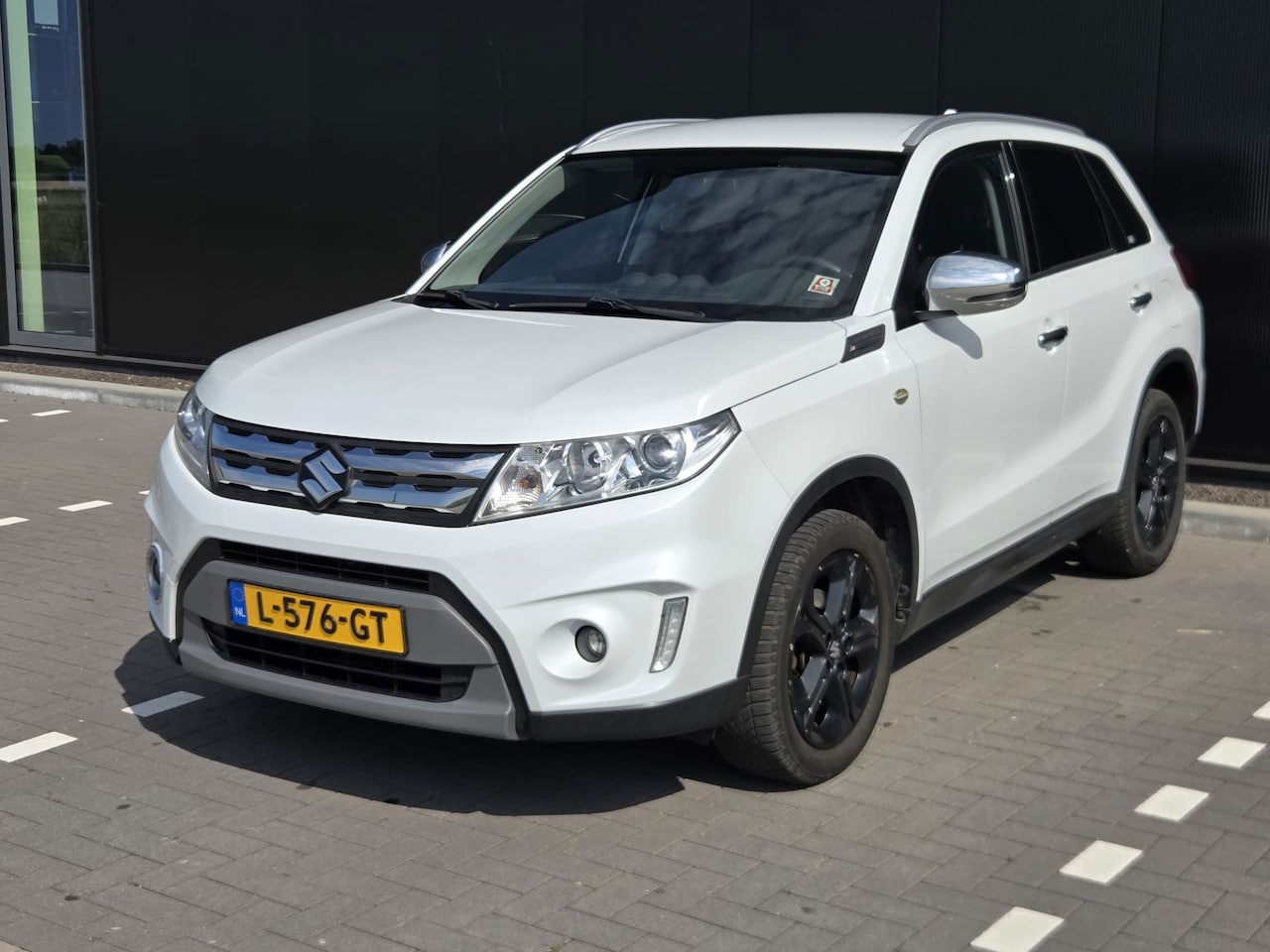 Suzuki Vitara - 1.6 Exclusive 1.6 Exclusive - AutoWereld.nl