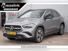 Mercedes-Benz GLA-Klasse - 250 e Luxury Line - Schuif/-kanteldak | Wegkl. Trekhaak | Beige leer | Memory