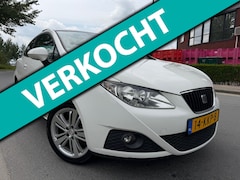 SEAT Ibiza SC - 1.4 Style BJ 2010 CLIMA/PANO/CRUISE/SPORTVELGEN/ ZEER NETJES