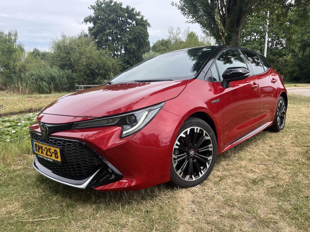 Toyota Corolla - 1.8 Hybrid GR Sport e-CVT - AutoWereld.nl