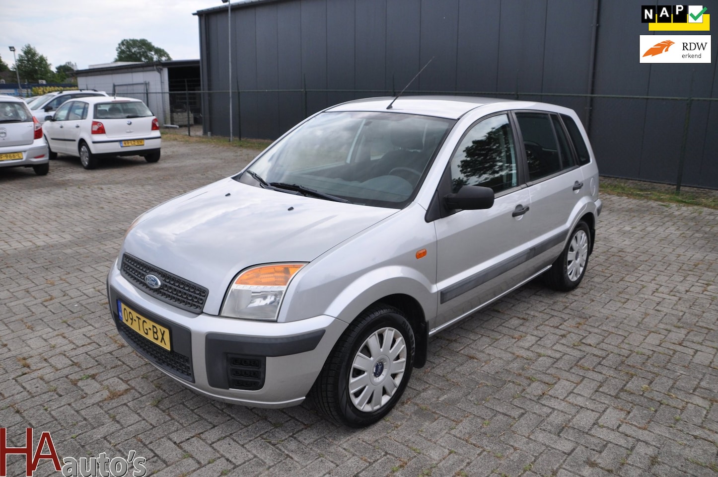 Ford Fusion - 1.4-16V Champion *AIRCO* - AutoWereld.nl