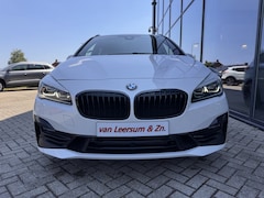 BMW 2-serie Active Tourer - 220i High Executive | Sport Line | Head-up| DAB+ | LED