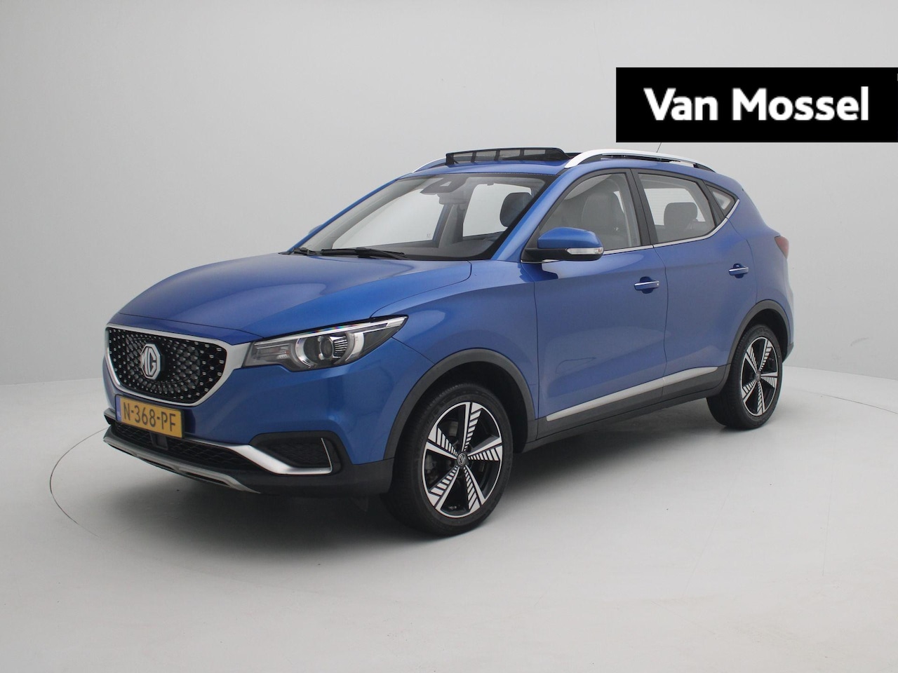 MG ZS - Luxury 45 kWh - AutoWereld.nl