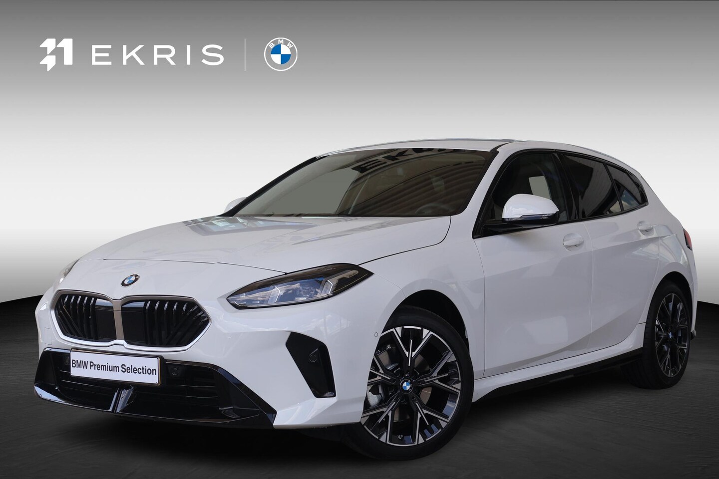 BMW 1-serie - 120 M Sport Design Edition | Premium Pack | Driving Assitant | Voorstoelen Verwarmd - AutoWereld.nl