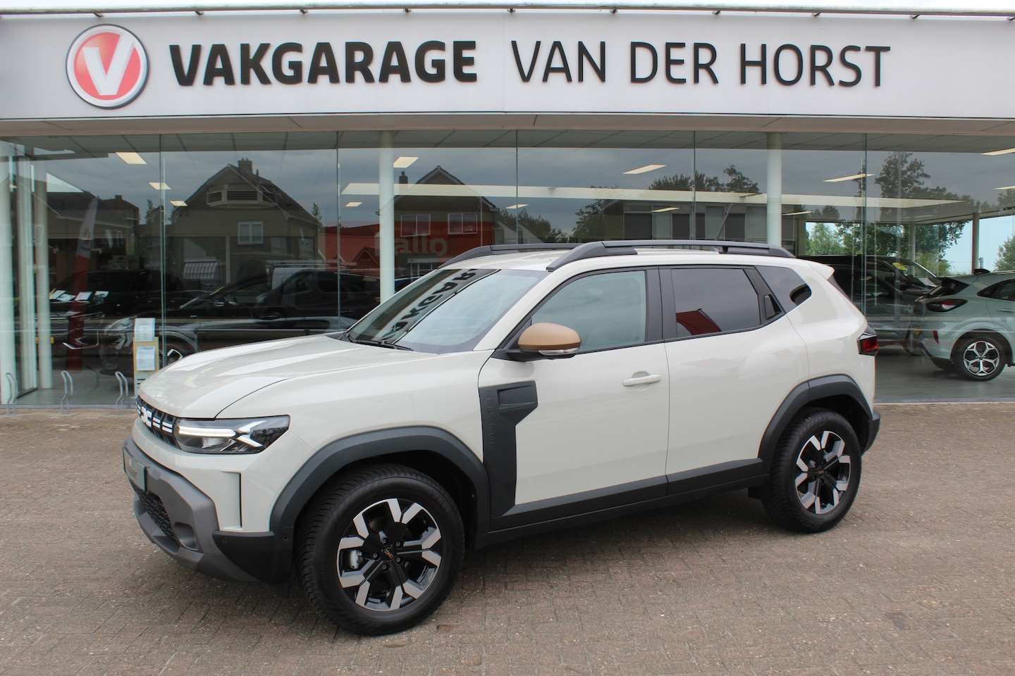 Dacia Duster - 1.2-130pk TCe Mild-Hybrid Extreme. Stoere SUV ! Slechts 16.000km ! Autm. airco, LED verl., - AutoWereld.nl