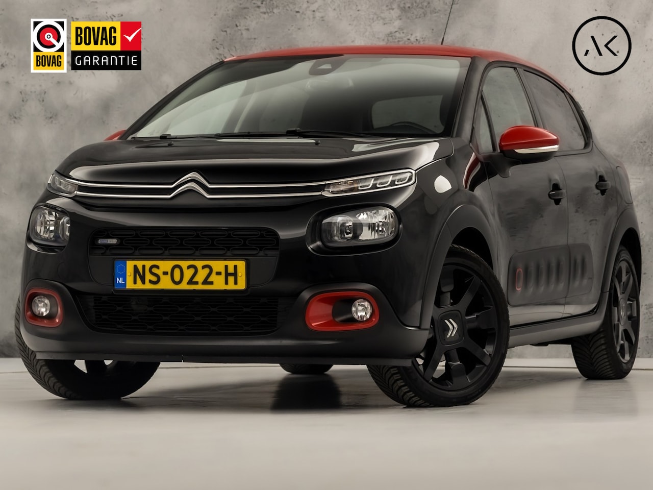 Citroën C3 - 1.2 PureTech S&S Shine Automaat (APPLE CARPLAY, GROOT NAVI, CAMERA, GETINT GLAS, SPORTSTOE - AutoWereld.nl
