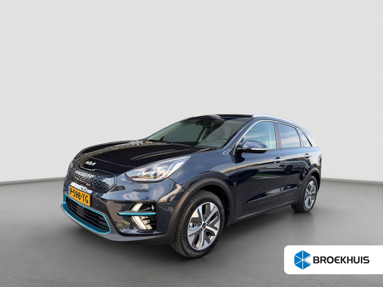 Kia e-Niro - DynamicPlusLine 204pk 64 kWh | Camera | Carplay | Schuifdak | Adaptive Cruise | 17" Velgen - AutoWereld.nl