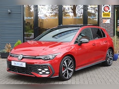 Volkswagen Golf - 1.5 eHybrid 272pk GTE Black Style Pano/IQ.Light/360camera/Head-up/DCC/Keyless/Dodehoek/Tre
