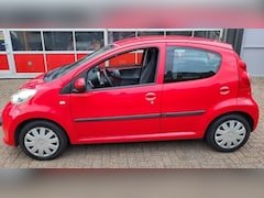 Peugeot 107 - 1.0-12V XS
