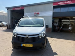 Opel Vivaro - 1.6 CDTI L1H1 Edition Airco, cruise, pdc achter, imperiaal, sidebars