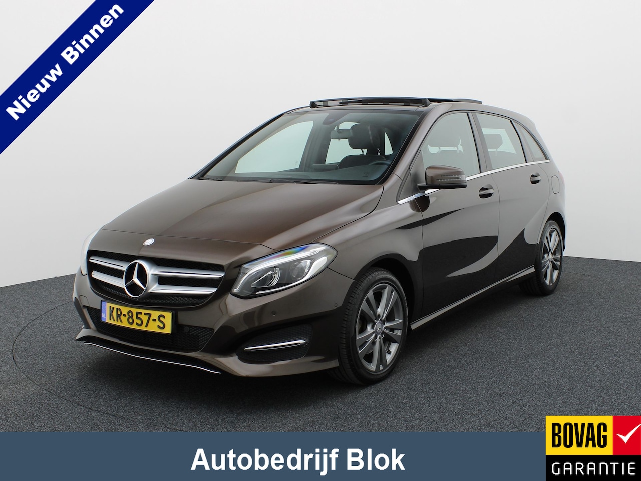 Mercedes-Benz B-klasse - 180 Ambition | Panodak | Trekhaak afnb. | Prijs Rijklaar!! - AutoWereld.nl