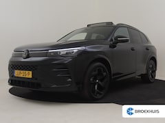 Volkswagen Tiguan - 1.5 eHybrid R-Line Edition 204Pk DSG/AUTO | Glazen panorama-dak | Trekhaak uitklapbaar | S