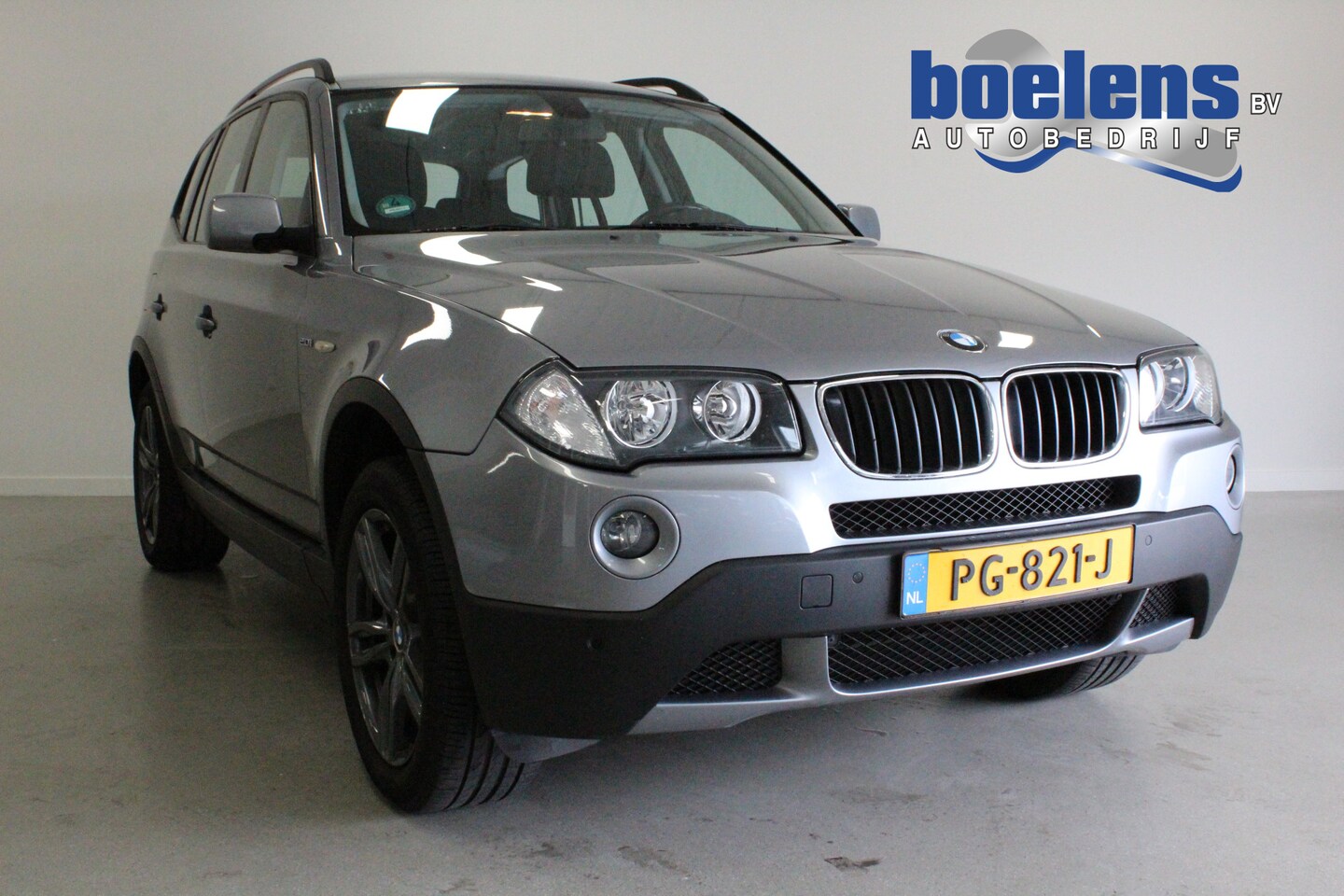 BMW X3 - 2.0i Executive | TREKHAAK | PDC-V/A | CLIMA | ELEK-RAMEN | CRUISE | MULTIMEDIA | 18'LMV | - AutoWereld.nl
