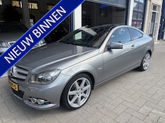 Mercedes-Benz C-klasse Coupé - 180 NL AUTO/PANORAMA/LEDER