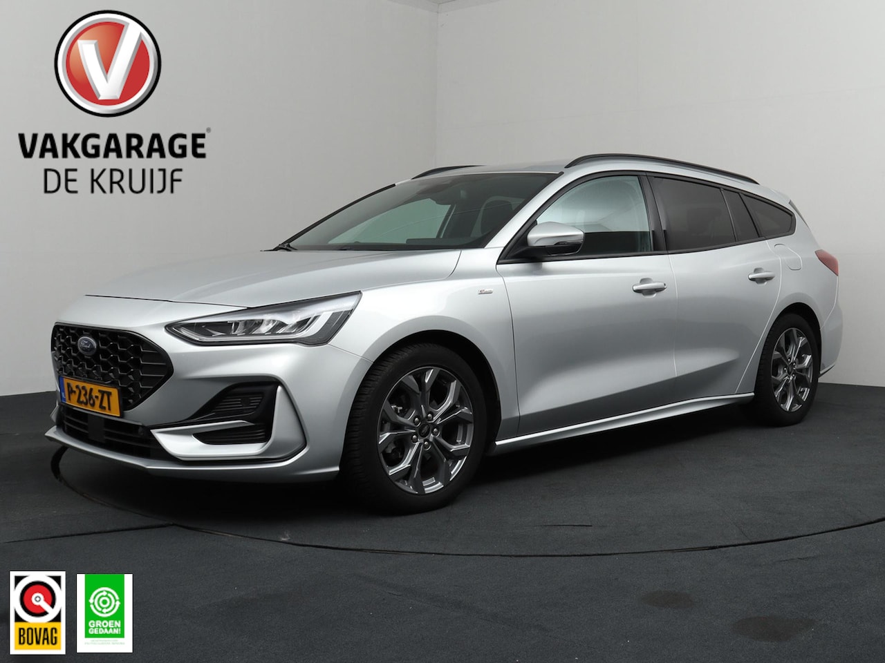 Ford Focus Wagon - 1.0 EcoBoost Hybrid ST Line | ACC | Grootscherm | Camera | Navigatie | LED! - AutoWereld.nl
