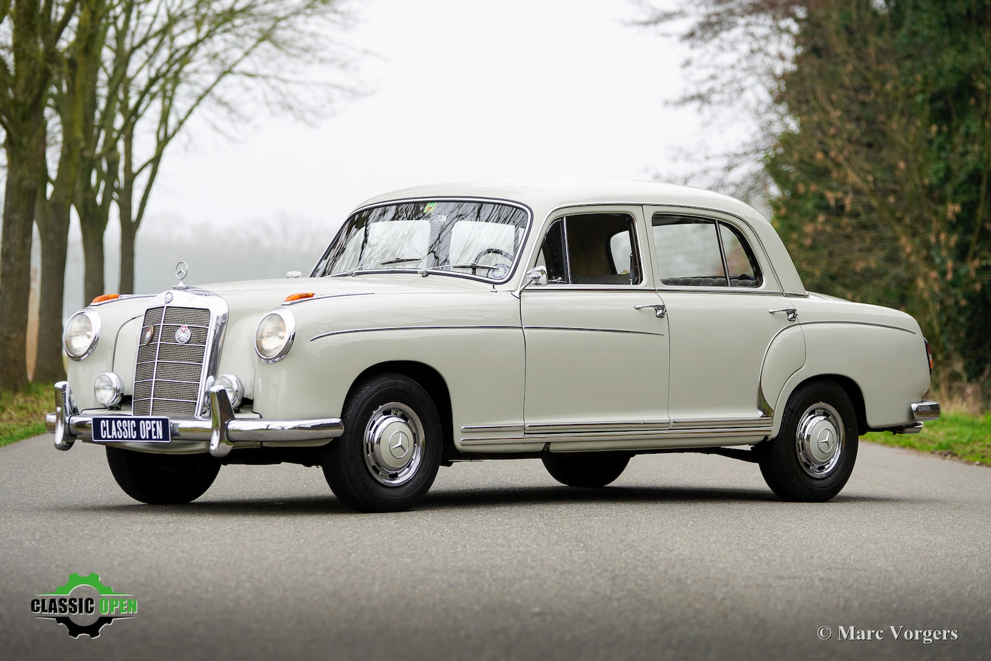 Mercedes-Benz 220 - 220S ponton - AutoWereld.nl