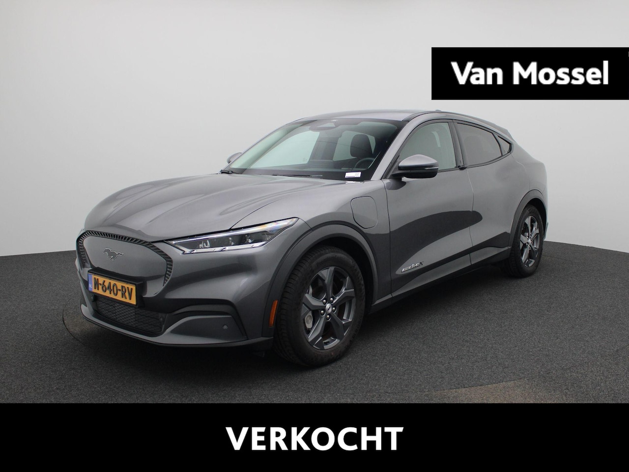 Ford Mustang Mach-E - Extended RWD 98 kWh | Adaptieve Cruise Control | Leder | Achteruitrijcamera | Stoelverwarm - AutoWereld.nl