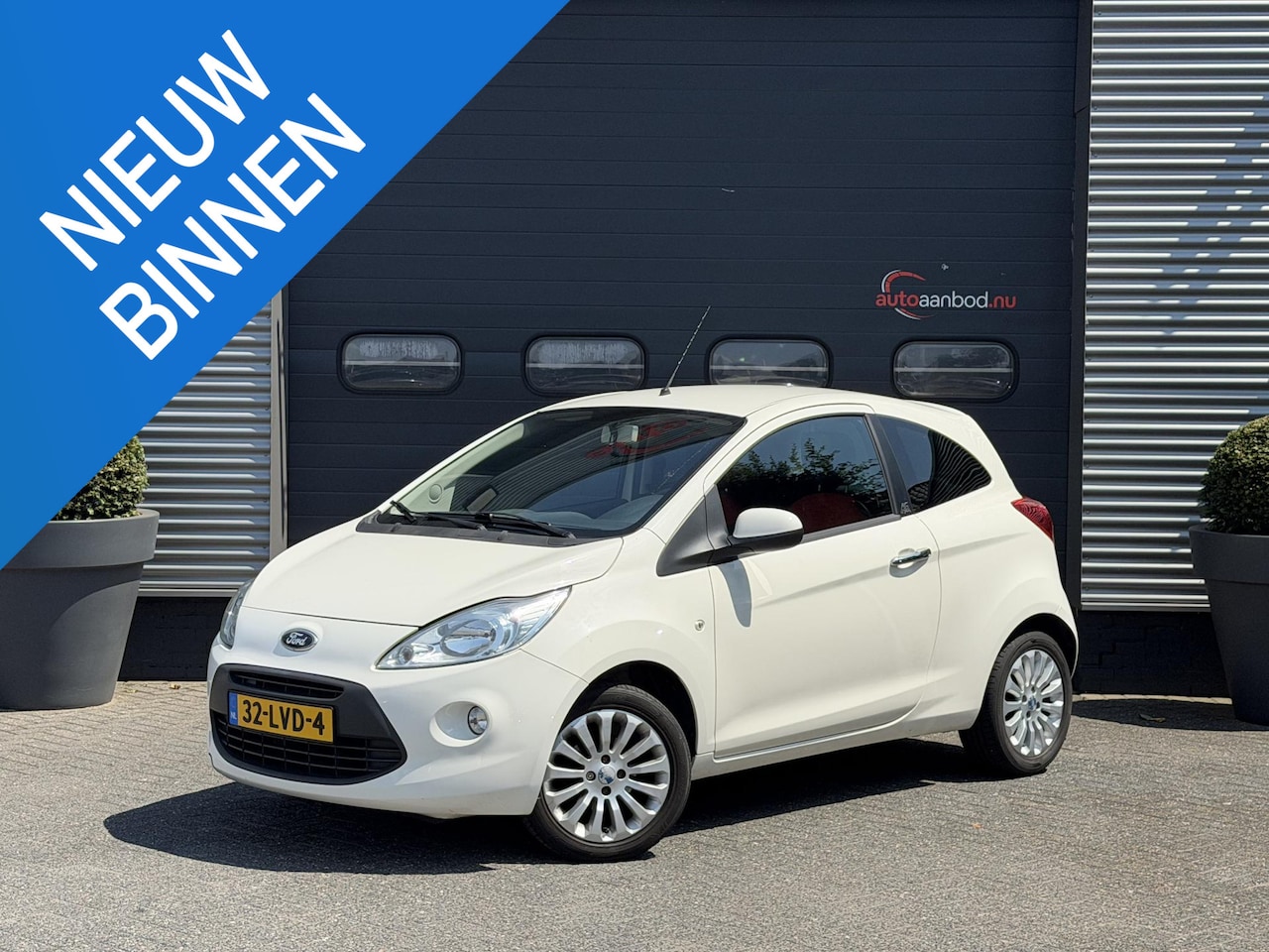 Ford Ka - 1.2 Titanium X | Airco | Lichtmetalen Velgen | Handel/Export - AutoWereld.nl