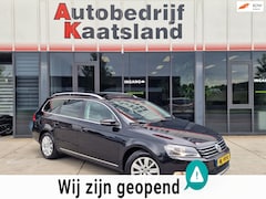 Volkswagen Passat Variant - 2.0 TDI Highline BlueMotion - Pano - Leder - Navi - Stoelverwarming - 2013