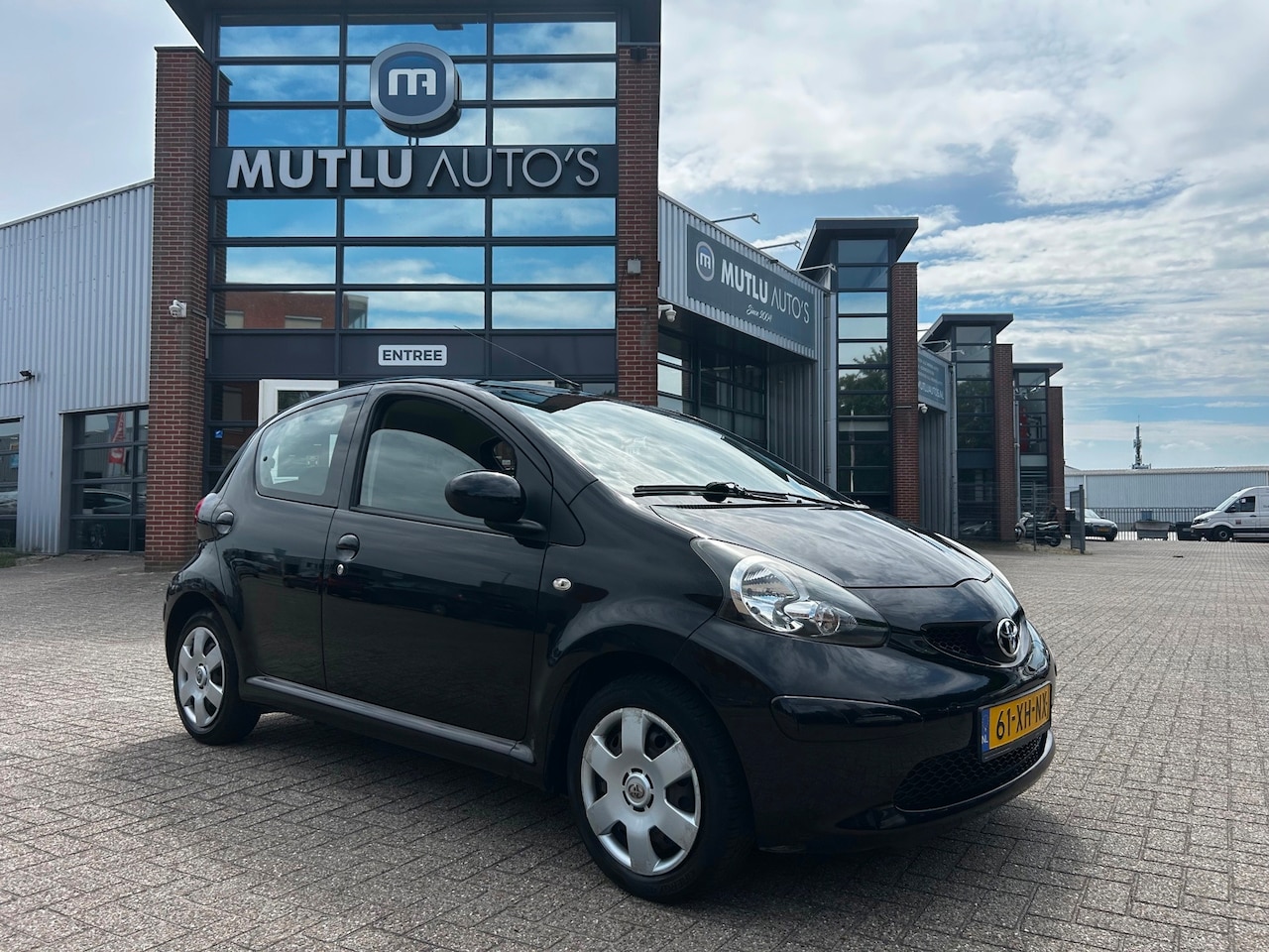 Toyota Aygo - 1.0-12V + 5deurs NAP APK ELEKRAMEN - AutoWereld.nl