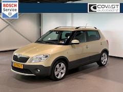 Skoda Fabia - 1.2 TSI Scout Automaat DSG|Trekhaak|Airco|Camera