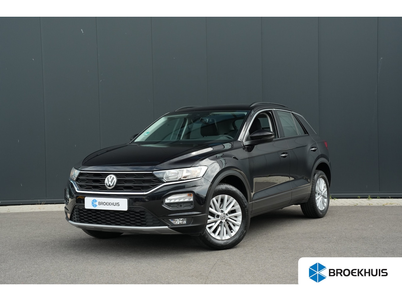 Volkswagen T-Roc - 1.0 TSI 116 PK Style Navigatie | Adaptice cruise control | Airco | Carplay | Lichtmetalen - AutoWereld.nl