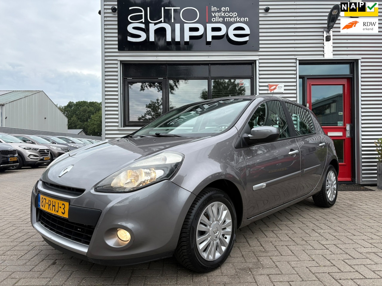 Renault Clio - 1.2 Collection -AIRCO-CRUISECONTROL-5 DEURS-1STE EIGENAAR!-RECENT VOORZIEN VAN BEURT EN AP - AutoWereld.nl
