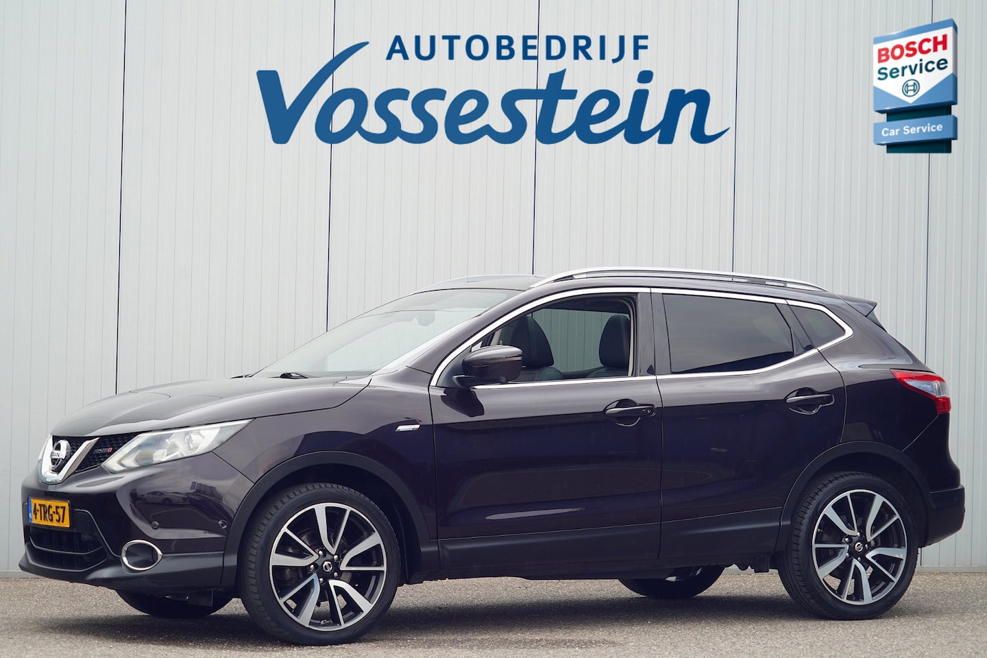 Nissan Qashqai - 1.2 Tekna / NL-Auto / Pano / Trekhaak / Leder / Nismo pakket / Elek. Stoelverst. / Climate - AutoWereld.nl