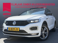 Volkswagen T-Roc - BWJ 2019 1.5 TSI 150 PK Sport R-LINE FULL LED | PANO | ADAPTIVE CRUISE | CAMERA | DAB + |
