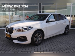 BMW 1-serie - 118i Business Edition|Panorama|Navi|Apple carplay/Android auto|LED|
