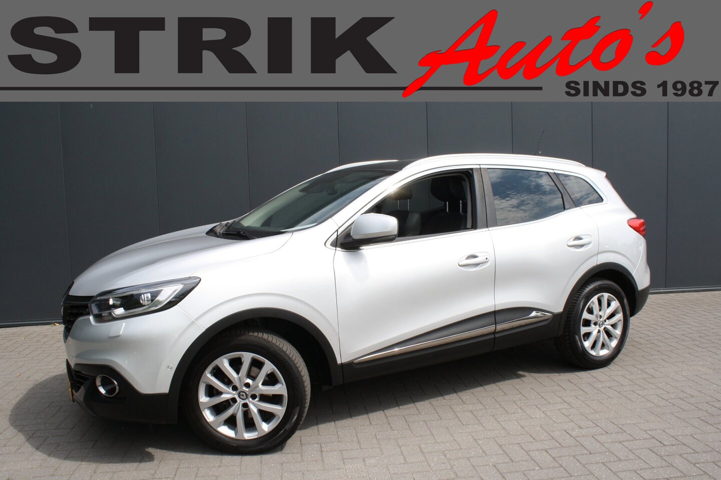 Renault Kadjar - 1.5 dCi Intens - NAVIGATIE - PANORAMADAK- CAMERA - AutoWereld.nl