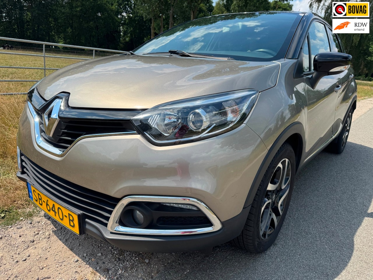 Renault Captur - 0.9 TCe Dynamique navigatie|airco|cruise control - AutoWereld.nl