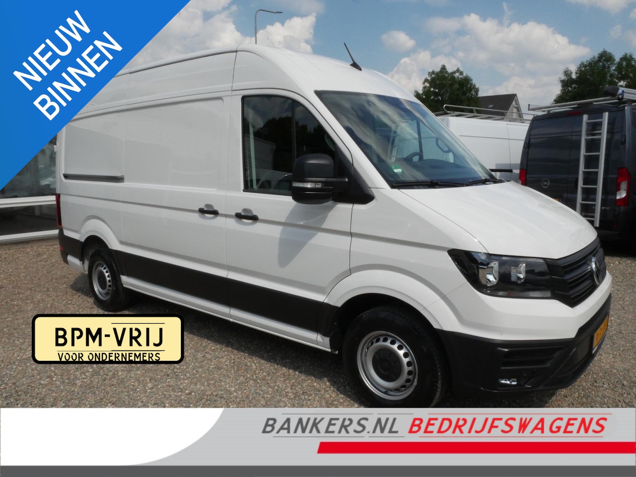 Volkswagen Crafter - 2.0 TDI 140PK L3H3 Airco Keyless starten - AutoWereld.nl
